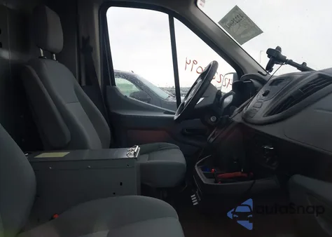 2015 Ford Transit-250 z USA, uszkodzony, nr VIN 1FTYR2CM4FKA84470